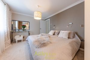 bedroom1- click for photo gallery